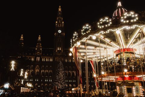 Christmas Markets River Cruise in Europe (2026): Danube or Rhine, Dates and Lines