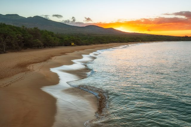 Hulopoʻe before anyone is awake