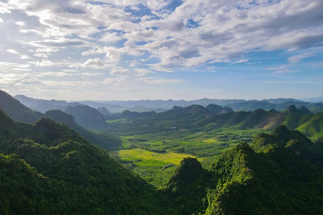 Phong Nha, and the cave that is rationed