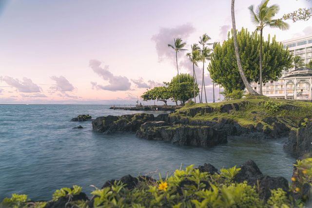 Lānaʻi, with no crowd to leave behind