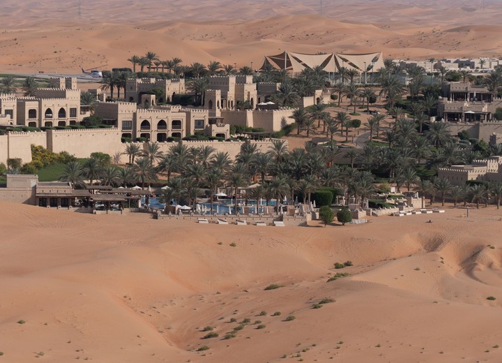 Desert's Edge
