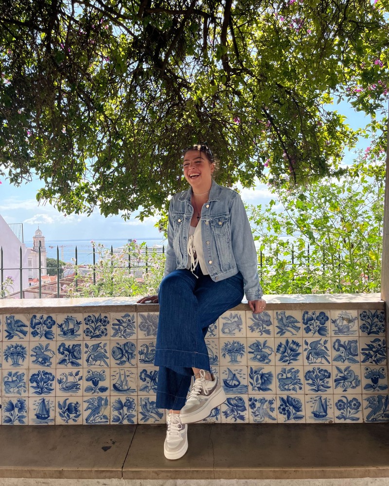 Candela Gonzalez — Luxury Family Adventures & Theme Travel Specialist
