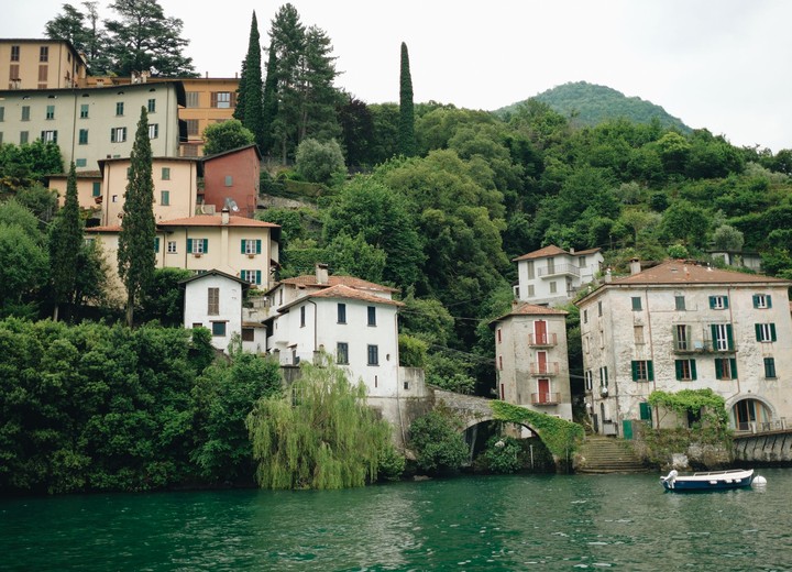 Grand Villas by Boat