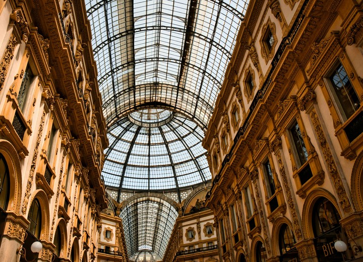 Ultra-Luxury Italy