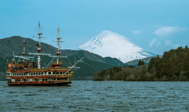 The Hakone Honeymoon — Hakone