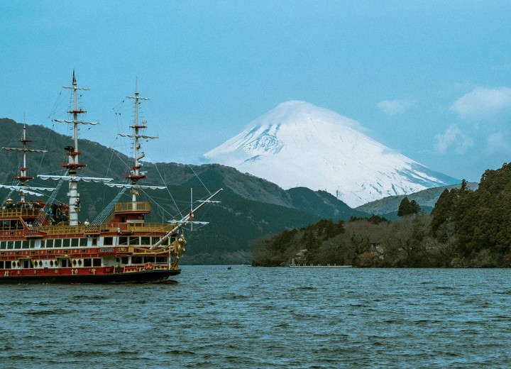 The Hakone Honeymoon