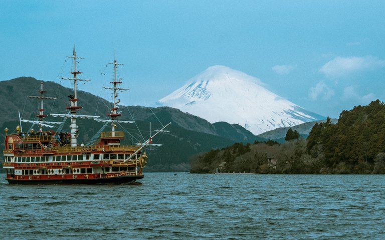 The Hakone Honeymoon