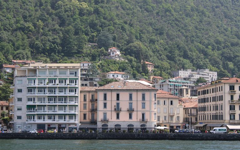 Como for the Family
