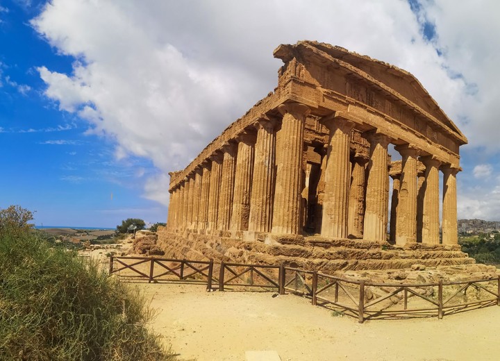 Greek Temples & Baroque Towns
