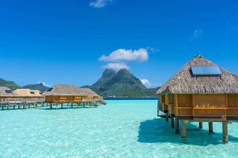 Maldives vs Bora Bora: Which Is Better for a Luxury Honeymoon?