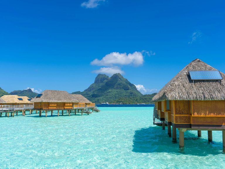 Maldives vs Bora Bora: Which Is Better for a Luxury Honeymoon?