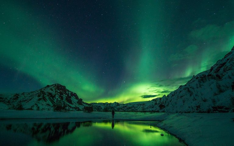 Iceland vs Norway: Which Is Better for the Northern Lights?