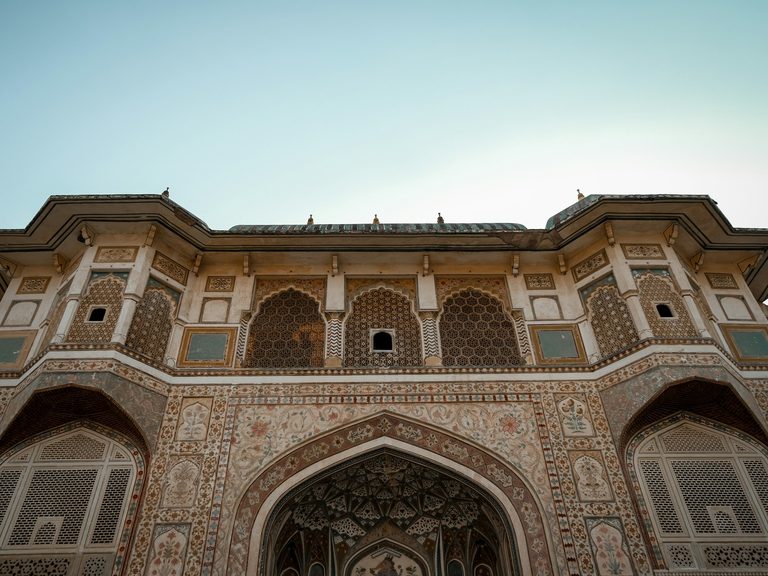 Luxury India Travel Guide — Where to Go, When, and What It Starts From