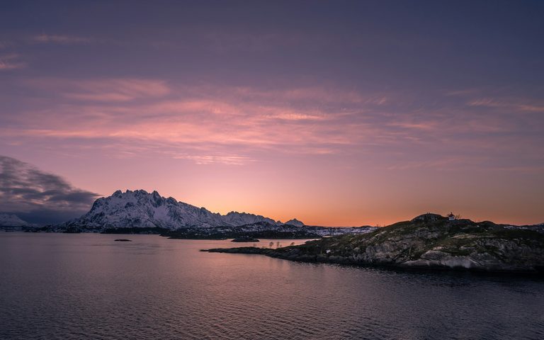 The Best Time to Visit Norway — Fjords, Midnight Sun and Northern Lights