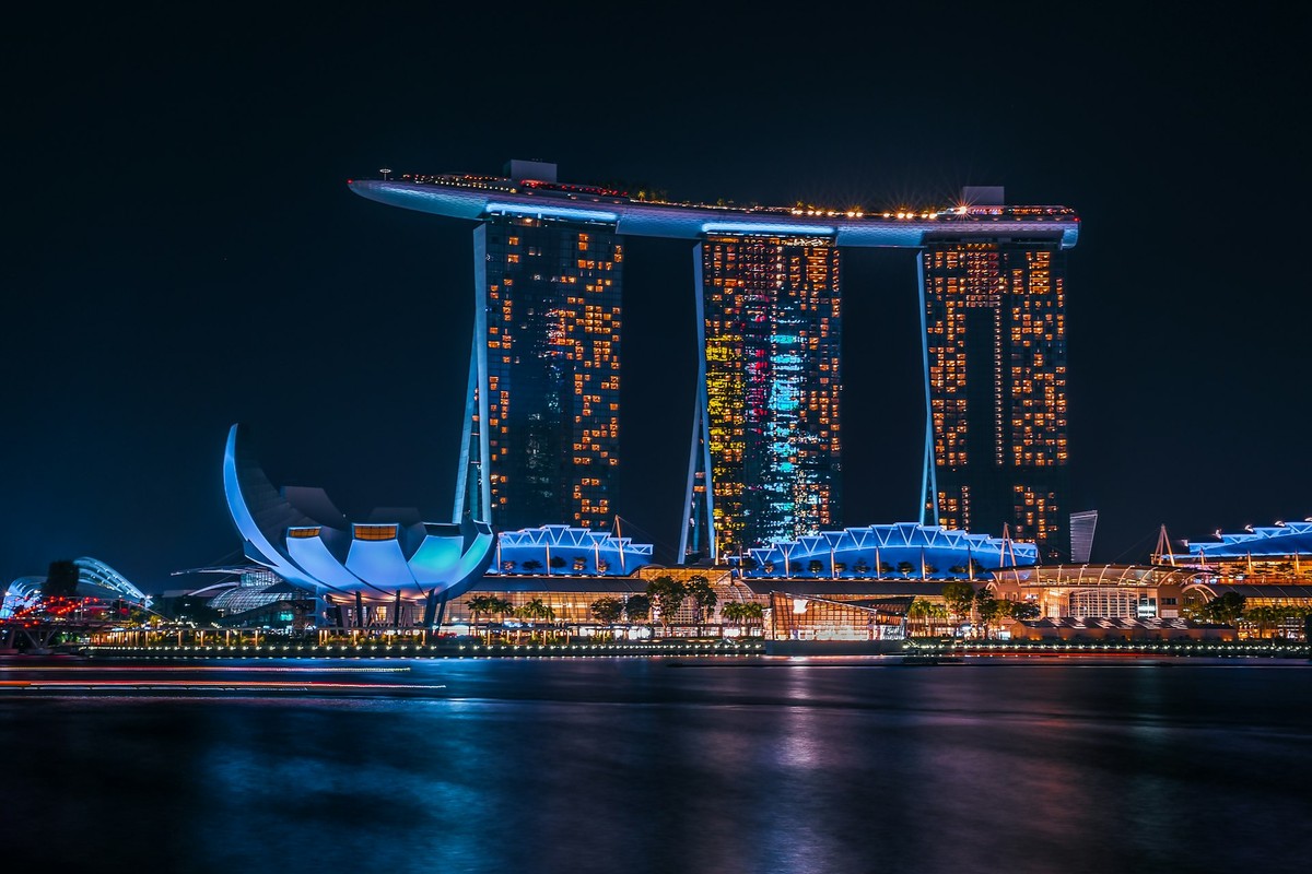 The Bay by Night