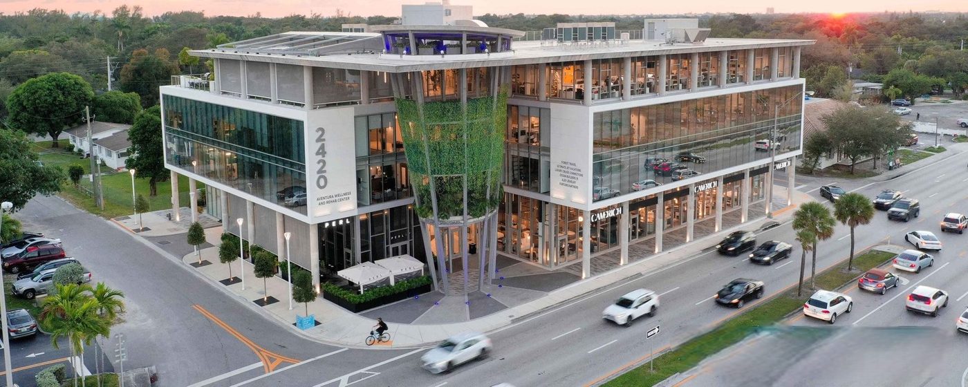 Sede de Forest Travel en 2420 NE Miami Gardens Drive, Aventura