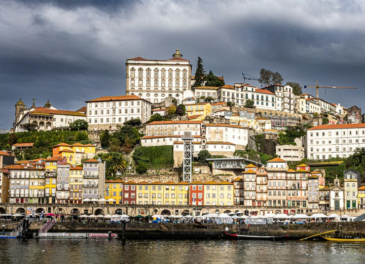 Douro & Wine Country