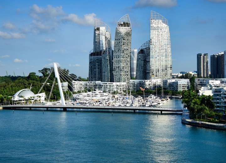 Island & City