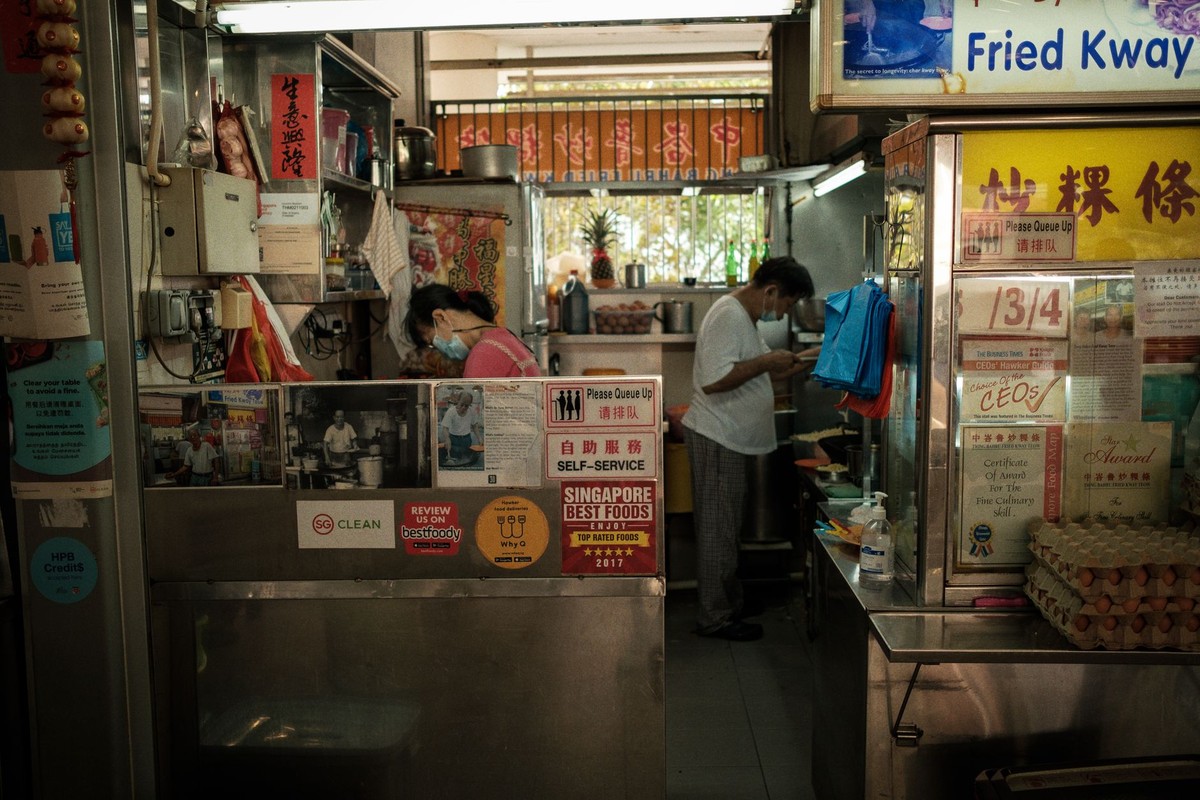 The Hawker Master