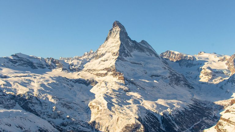 Ski — Zermatt and the Matterhorn in winter (pexels 4600309)