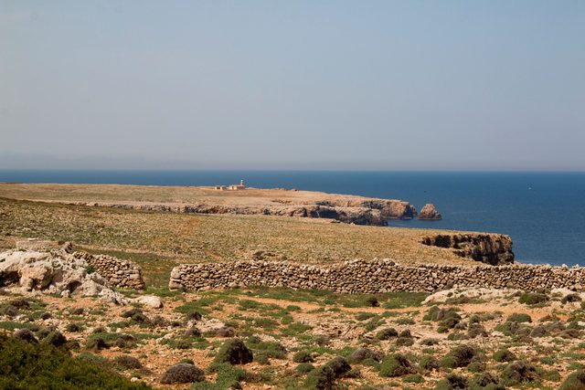 Un almuerzo campestre de piedra seca en Es Mercadal