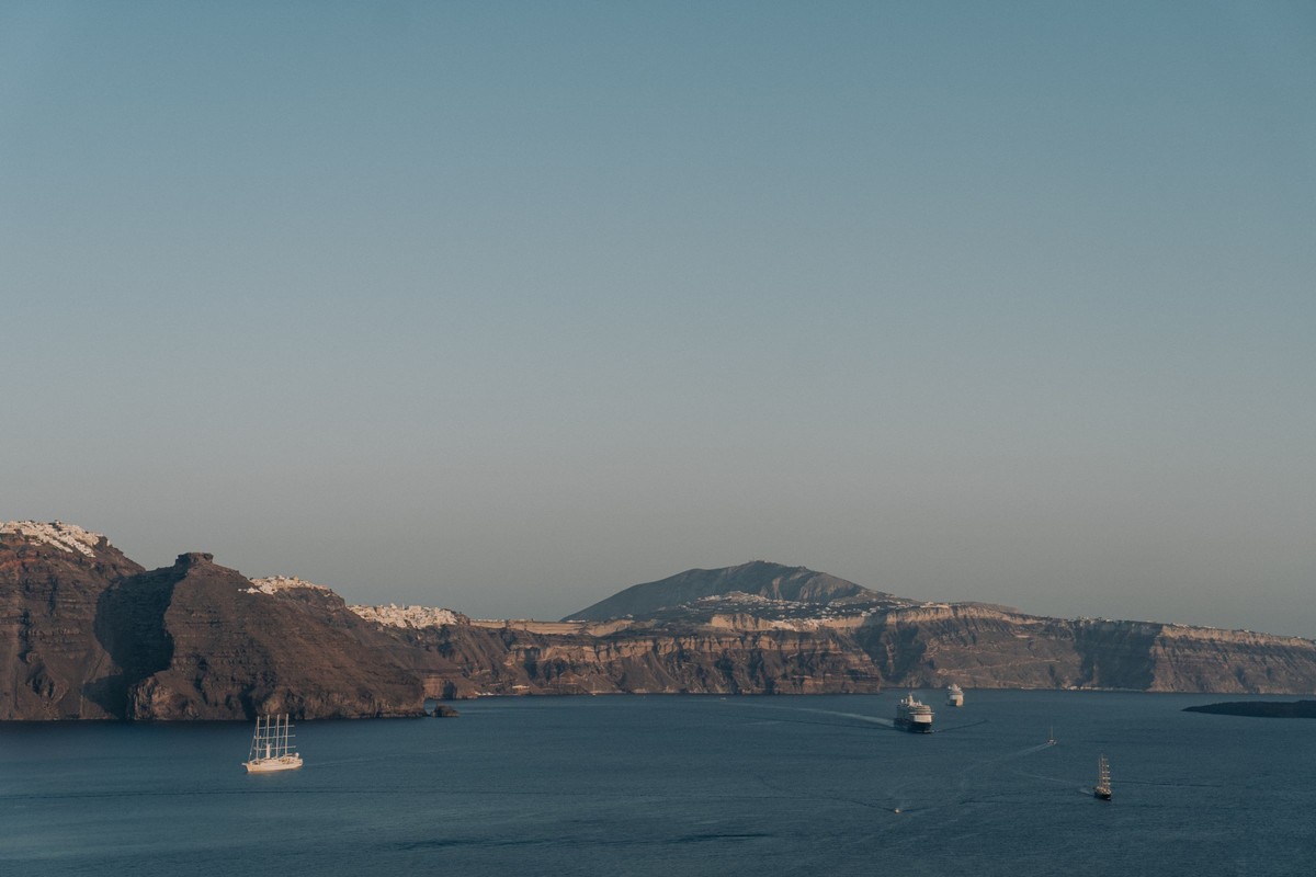 A morning boat to the volcanic hot springs