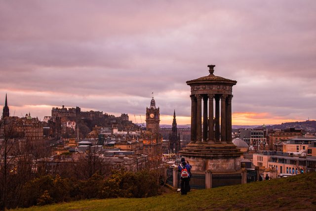 Un paseo al atardecer por Calton Hill con el historiador de la ciudad