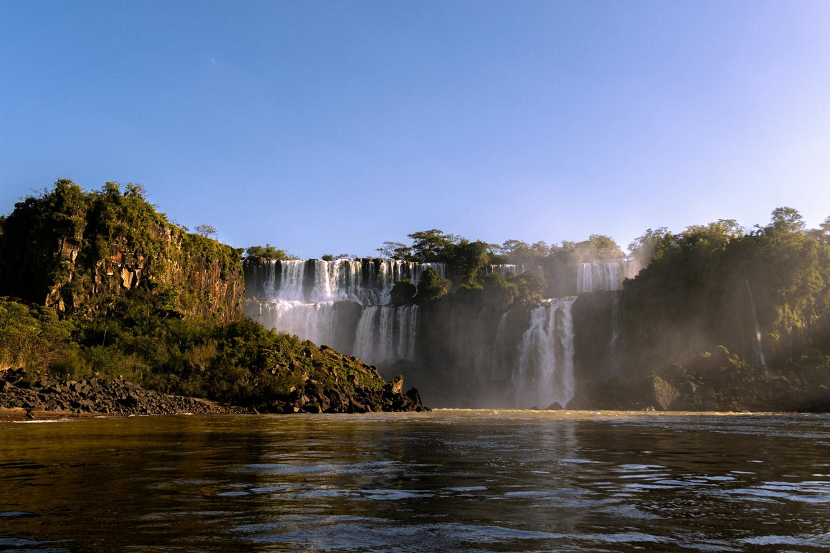 The private Argentine trails with a naturalist