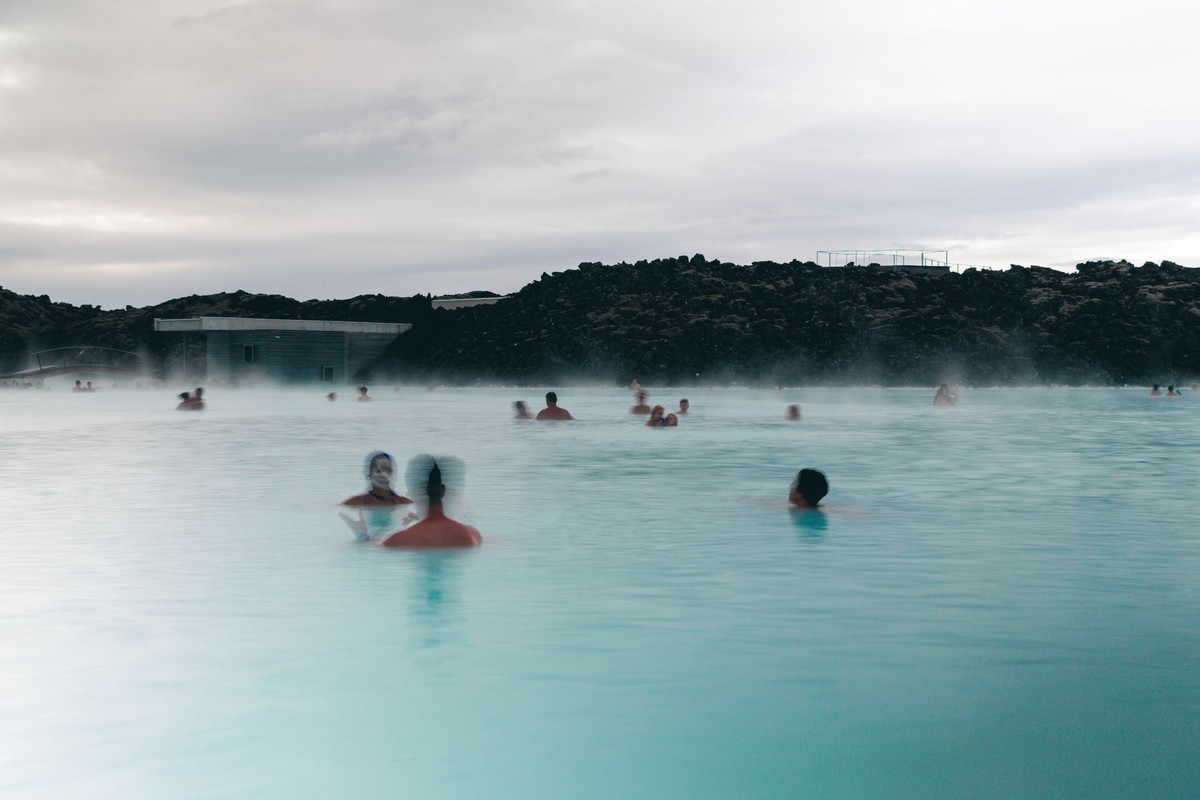 Geothermal bathing, privately