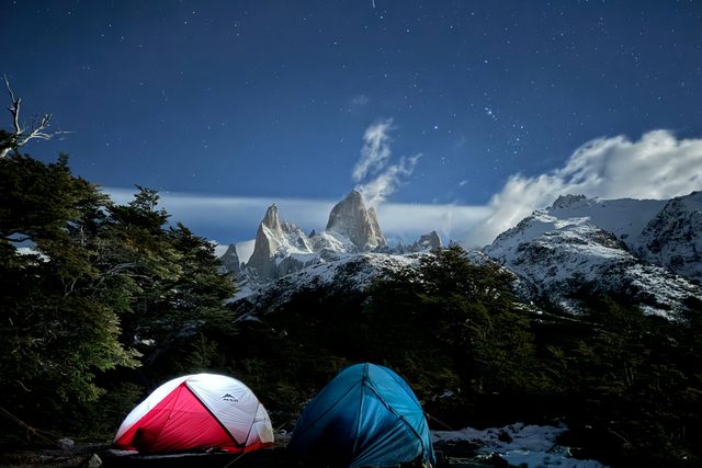 Una cena gaucha bajo las estrellas