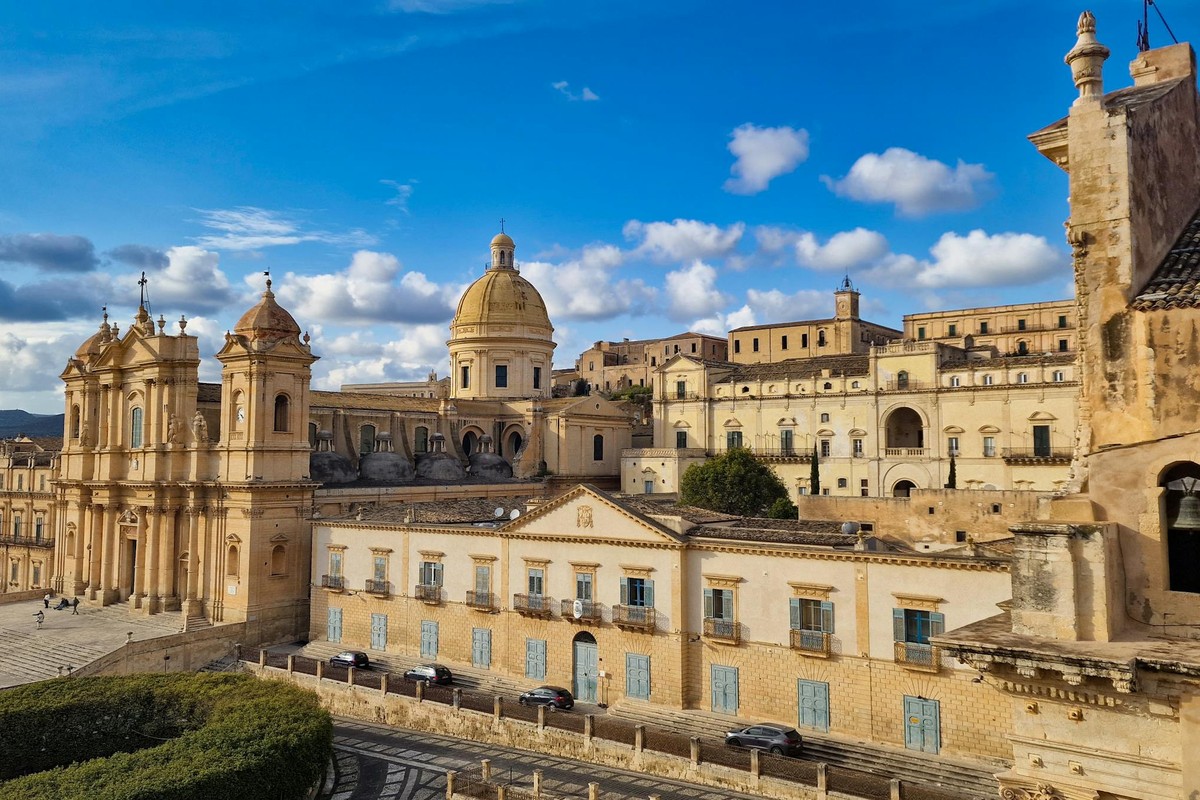 Baroque dawn in Noto