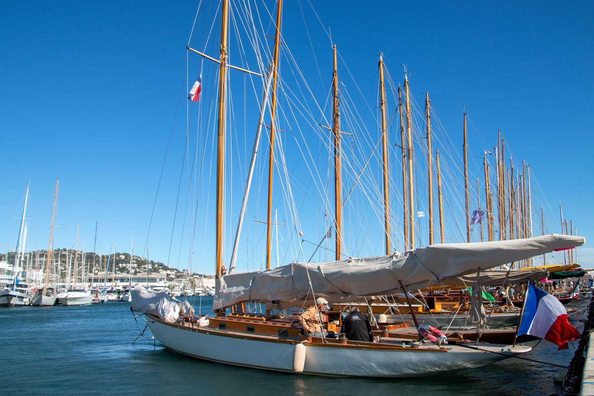 Riviera by classic motoryacht