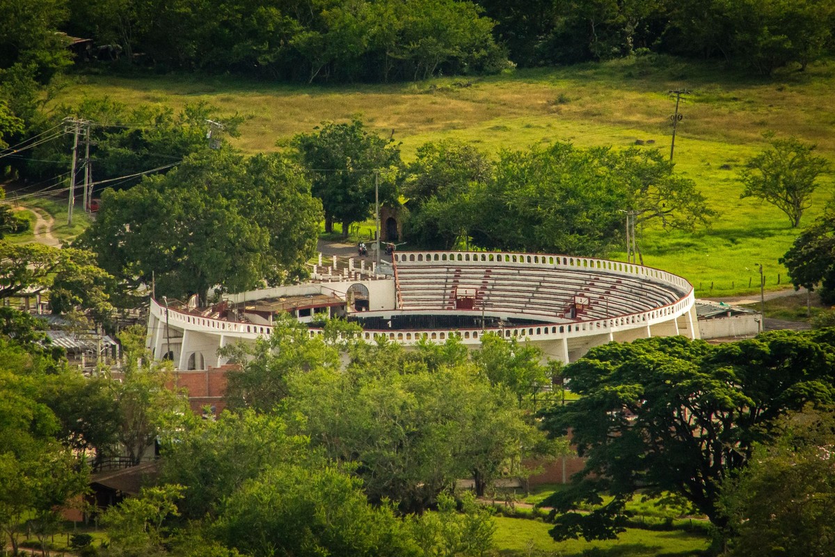 Iguazú from the air, then the water