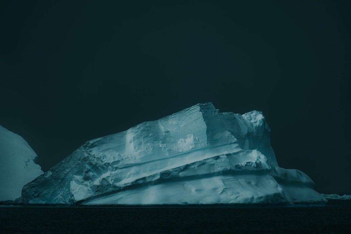 The Night on the Ice