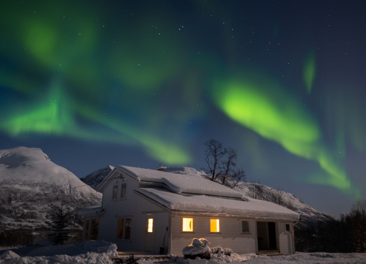 Arctic & Aurora